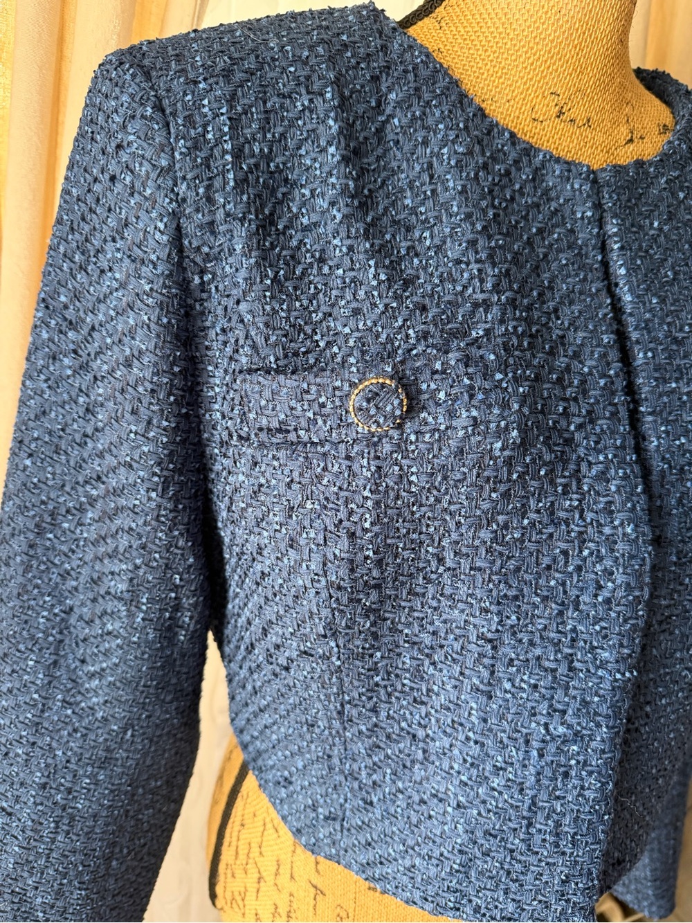 VICI Navy Textured Cropped Bouclé Tweed Blazer NWT - Picture 3 of 11